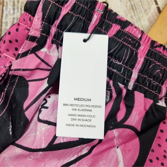 Swiminista x James Peter Henry Boardshorts in Beach Activities Print Medium NWT - Picture 3 of 5